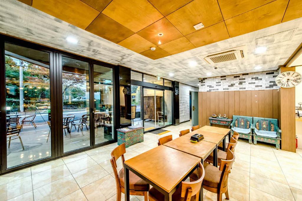 Olleyo Resort Seogwipo Eksteriør billede