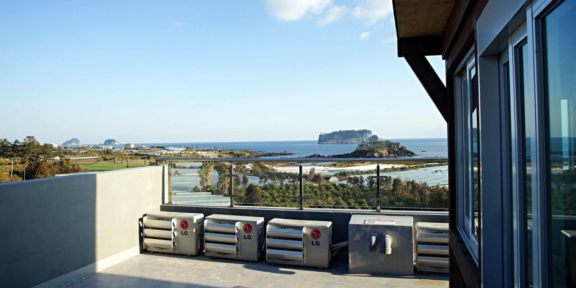 Olleyo Resort Seogwipo Eksteriør billede